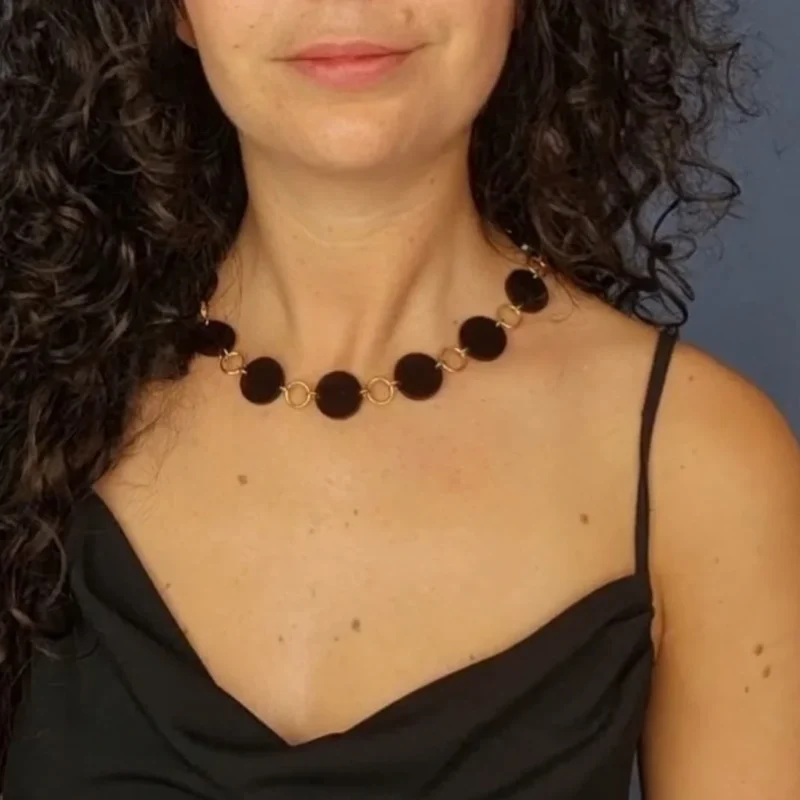 COLLIER FANTAISIE EN PLEXIGLASS Rond Noir Transparent - Dorée